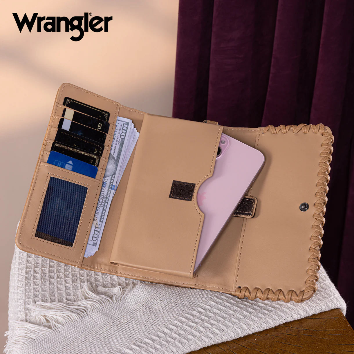 Wrangler® Whipstitch Wristlet Wallet Light Brown WG183-W048LBR