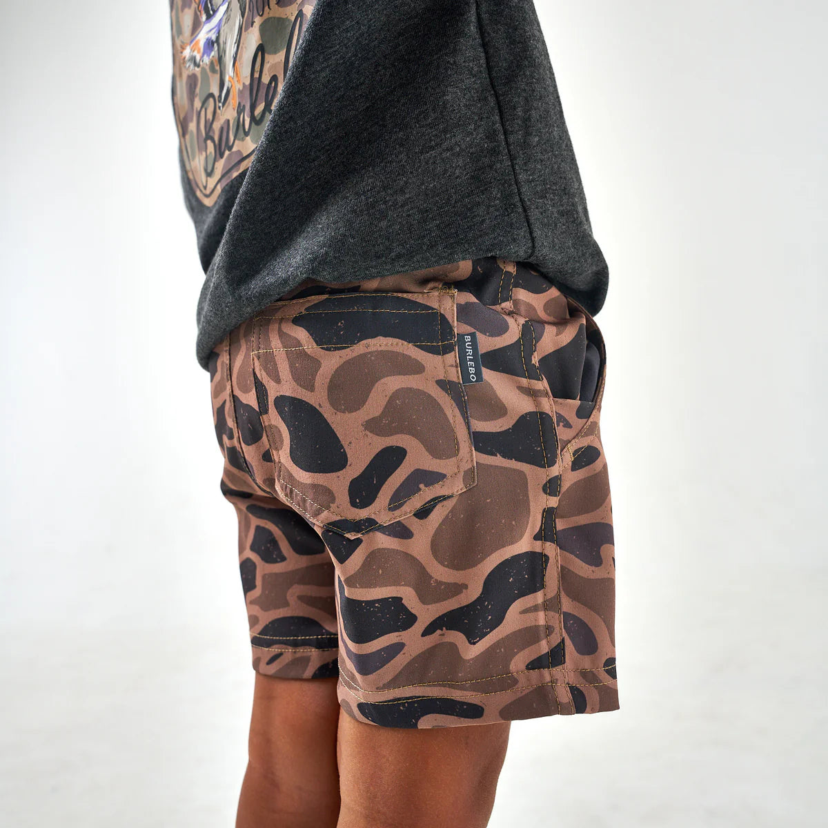 Burlebo® Youth Tee - Ducks Flying In - Heather Black Y-SST-DFI-HB