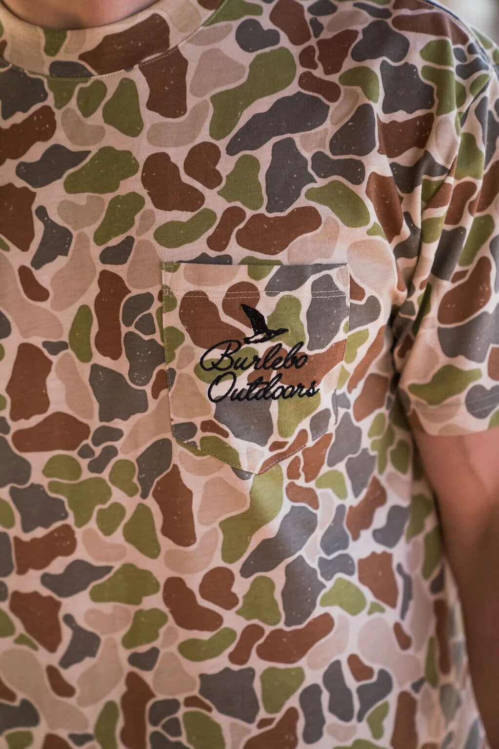 Burlebo® Men's Driftwood Camo - Outdoors Pocket Tee DCT-SS-BOP