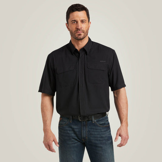 Ariat® Men's VentTEK Outbound Classic Fit Shirt in Black 10035388
