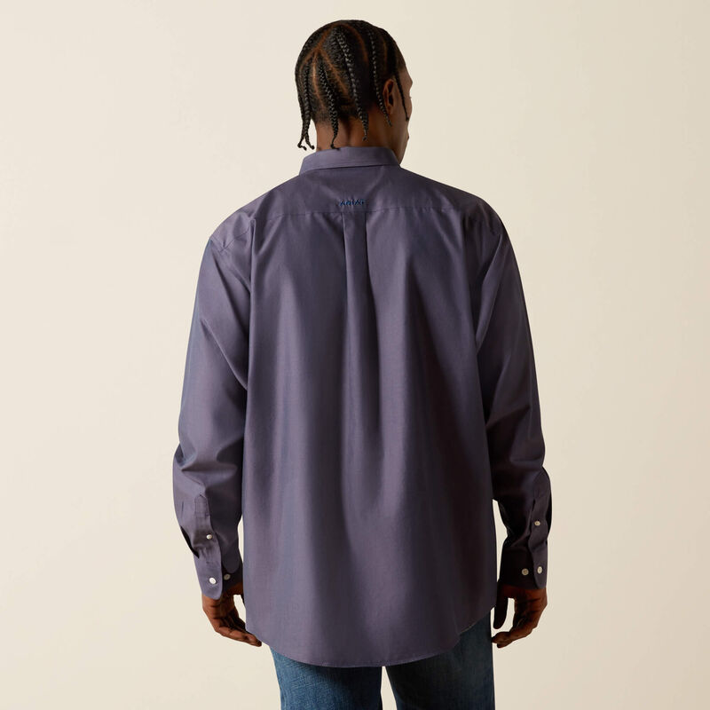 Ariat® Men's Wrinkle Free Solid Pinpoint Oxford Classic Fit Shirt 10062527