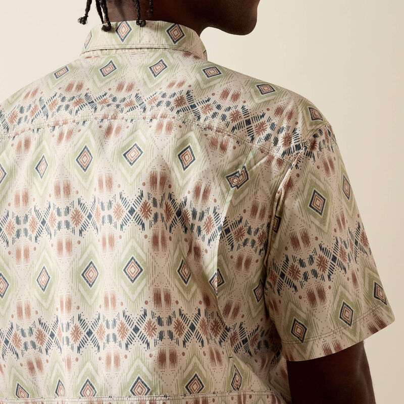 Ariat® Men's Printed VentTEK Outbound Classic Fit Shirt 10071049