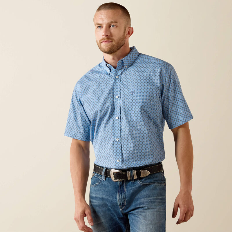 Ariat® Men's Wrinkle Free Cash Classic Fit Shirt 10071740