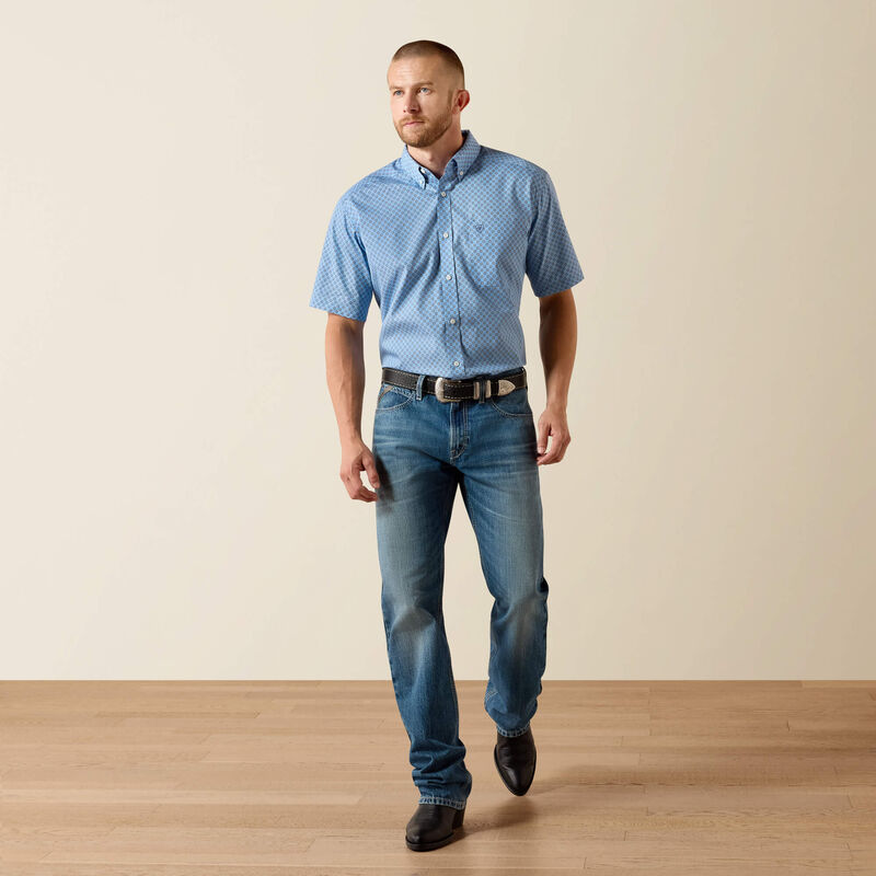 Ariat® Men's Wrinkle Free Cash Classic Fit Shirt 10071740
