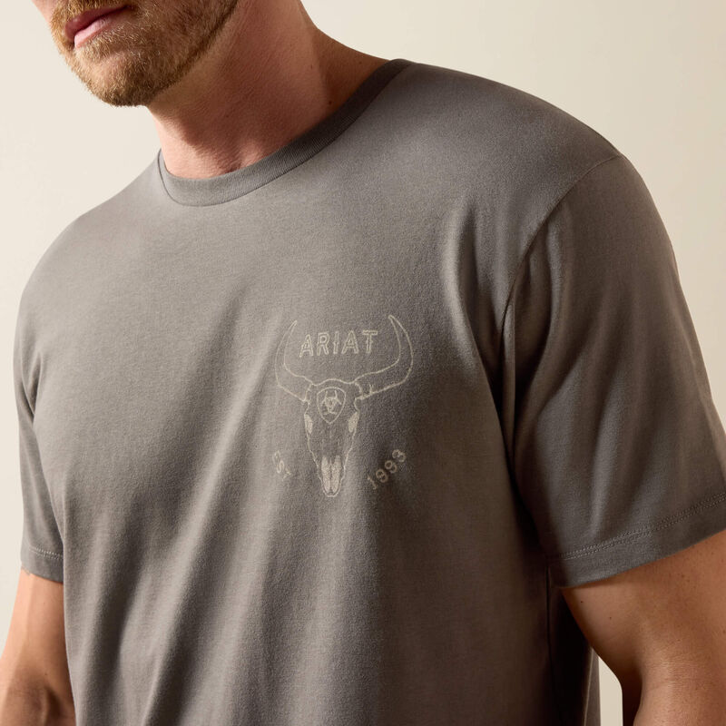 Ariat® Men's Desert Badge Tradition Classic Fit T-Shirt 10073415