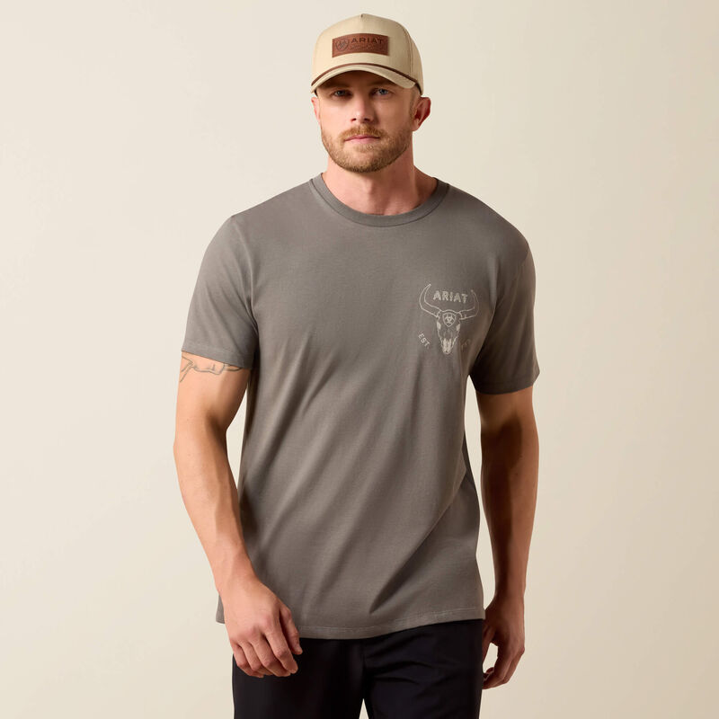 Ariat® Men's Desert Badge Tradition Classic Fit T-Shirt 10073415