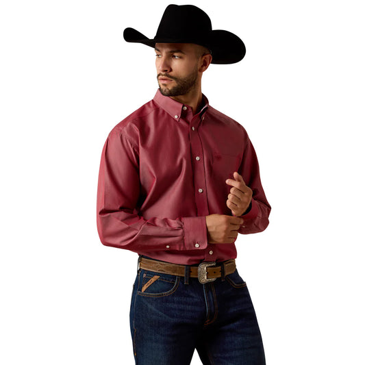 Ariat® Men's Wrinkle Free Solid Pinpoint Oxford Classic Fit Long Sleeve Shirt Rhubarb 10073476