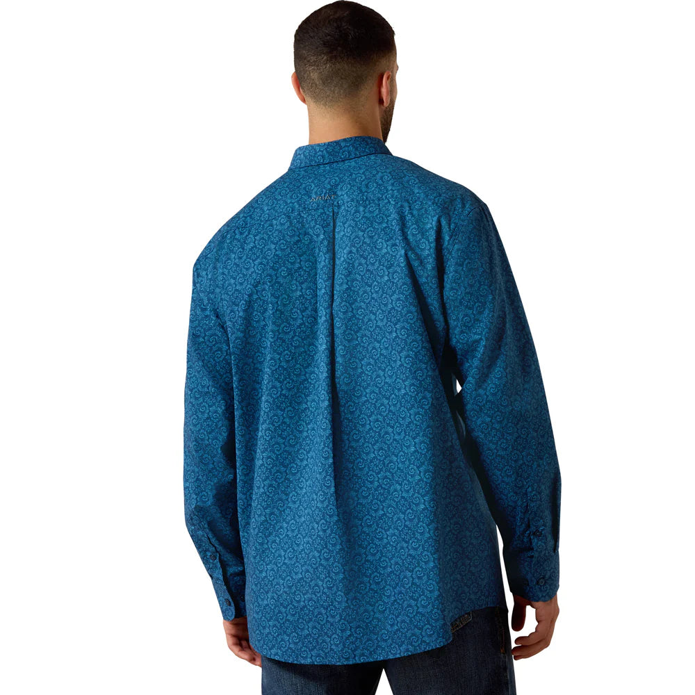 Ariat® Men's Niven Classic Fit Long Sleeve Shirt 10073535