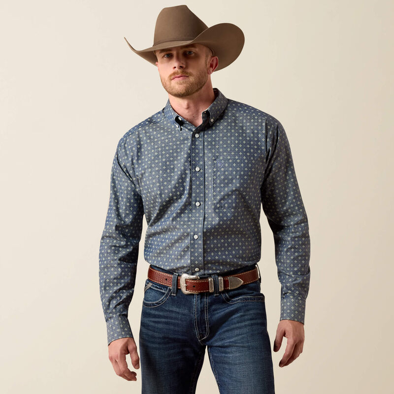 Ariat® Men's Wrinkle Free Wolcott Classic Fit Shirt 10073684