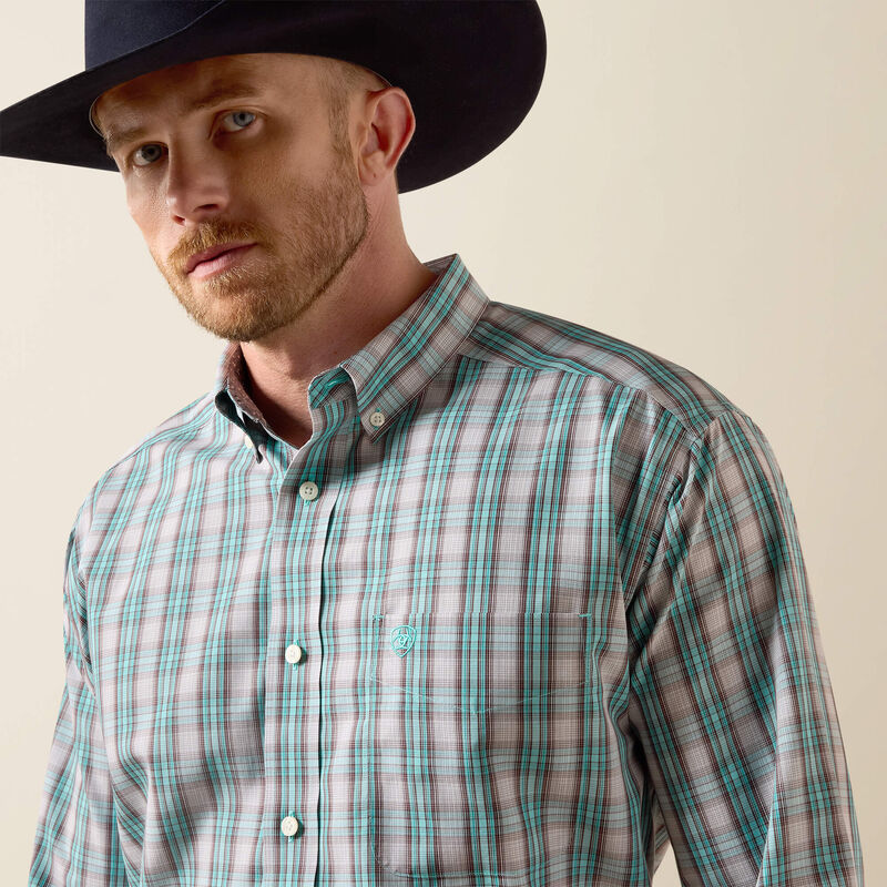 Ariat® Men's Wrinkle Free Wolfe Classic Fit Shirt 10073686