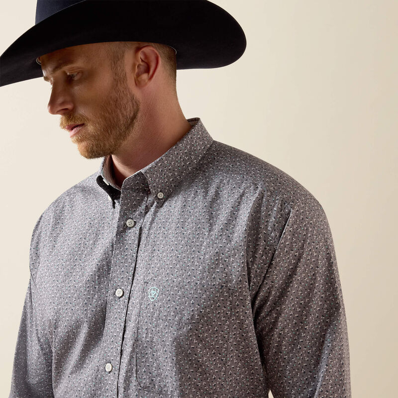 Ariat® Men's Wrinkle Free Webb Classic Fit Shirt 10073688