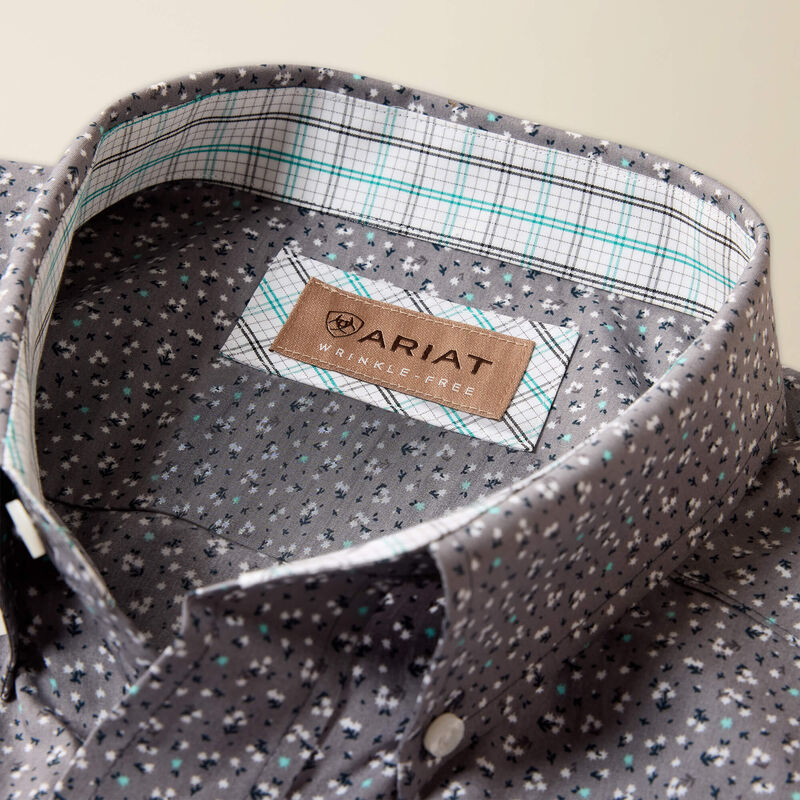 Ariat® Men's Wrinkle Free Webb Classic Fit Shirt 10073688