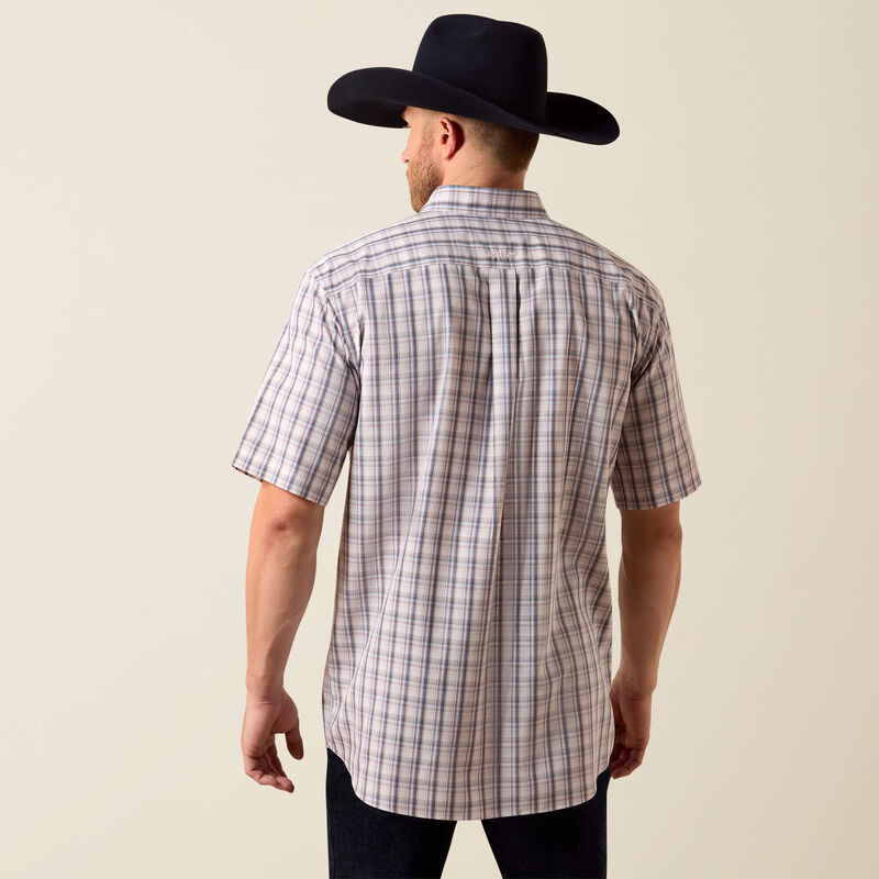 Ariat® Men's Wrinkle Free Wolcott Classic Fit Shirt 10073696