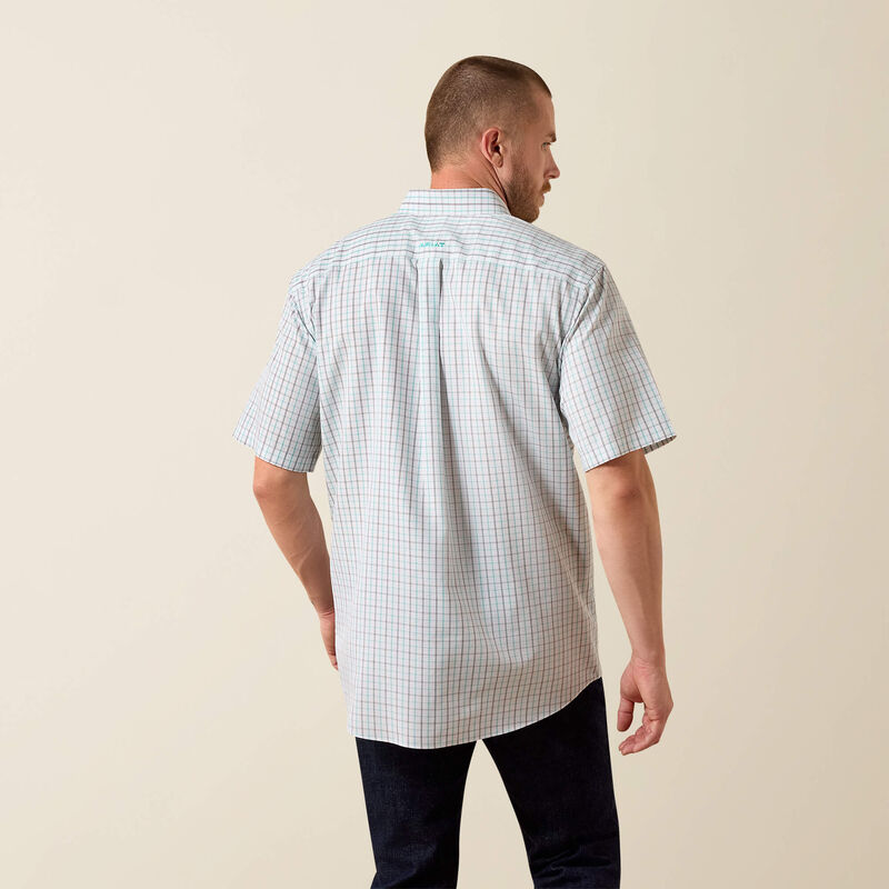 Ariat® Men's Wrinkle Free Winchester Classic Fit Shirt 10073699