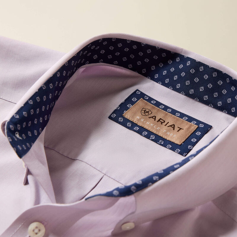 Ariat® Men's Wrinkle Free Solid Pinpoint Oxford Classic Fit Shirt 10079286