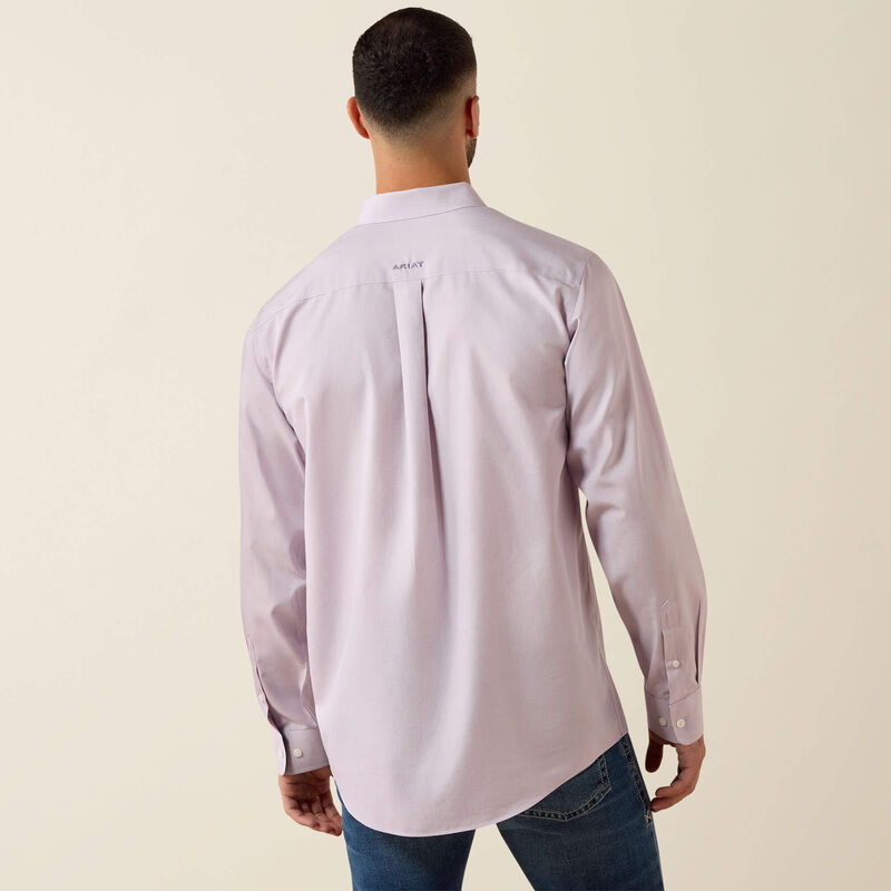 Ariat® Men's Wrinkle Free Solid Pinpoint Oxford Classic Fit Shirt 10079286
