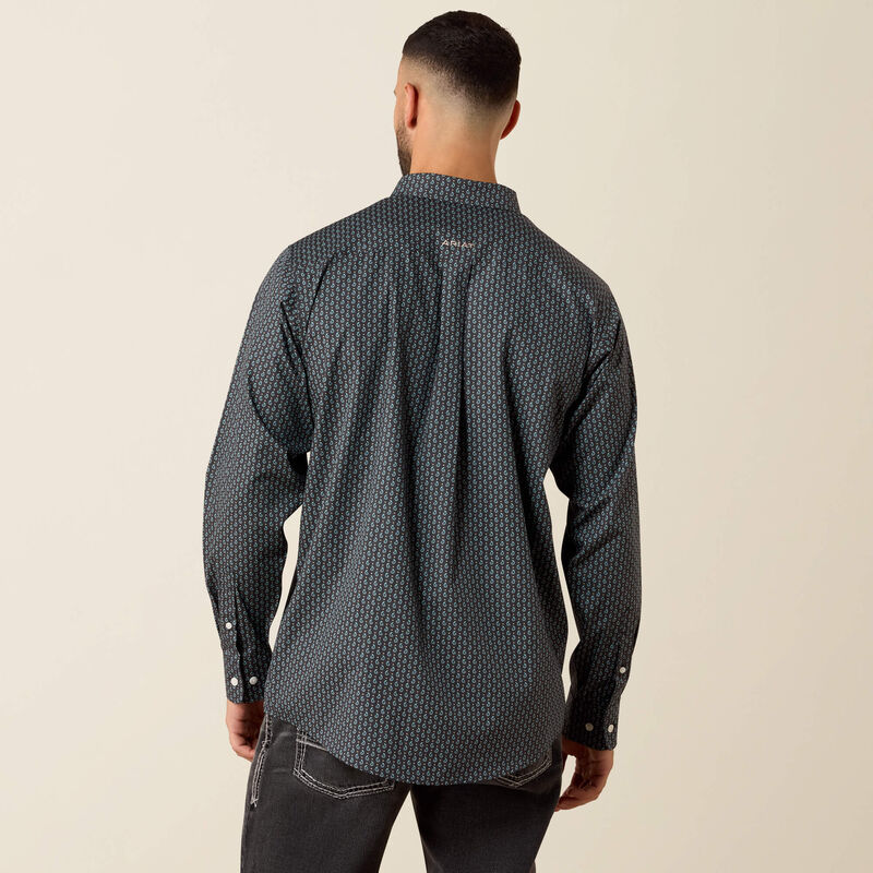 Ariat® Men's Wrinkle Free Barnaby Classic Fit Shirt 10079294