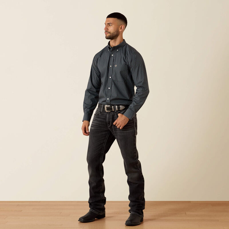 Ariat® Men's Wrinkle Free Barnaby Classic Fit Shirt 10079294
