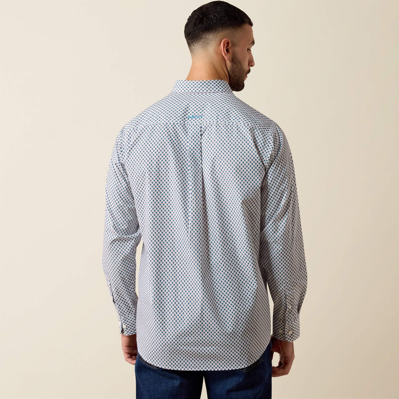 Ariat® Men's Perez Classic Fit Snap Shirt 10079422