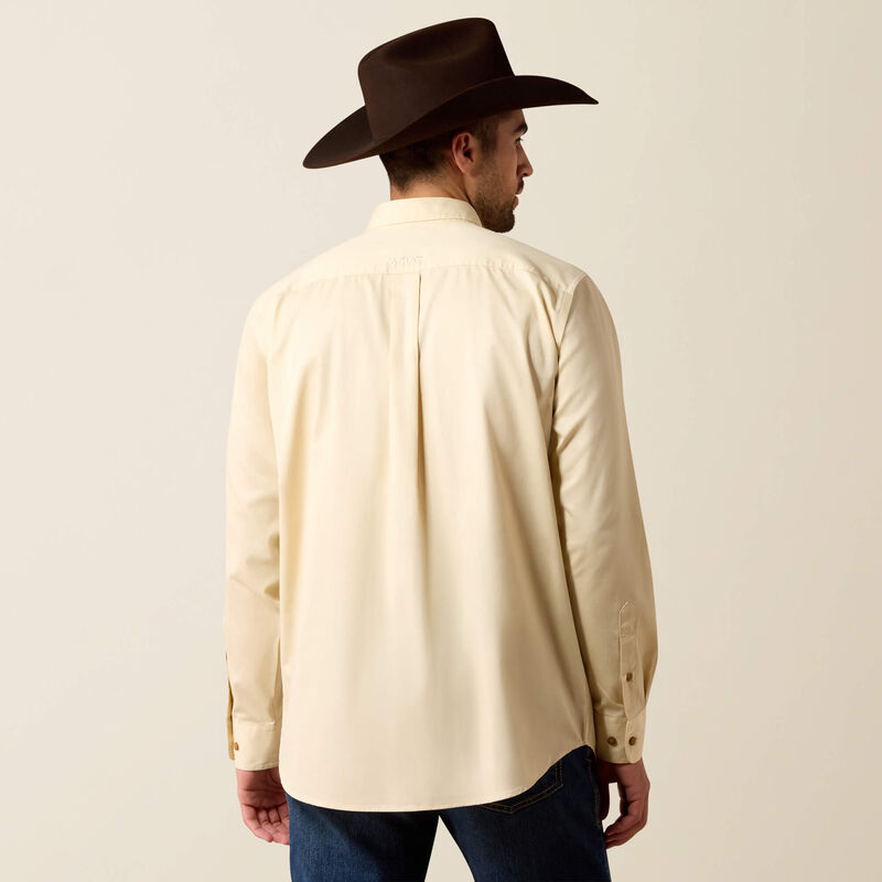 Ariat® Men's Standard Twill Classic Fit Shirt 10080937