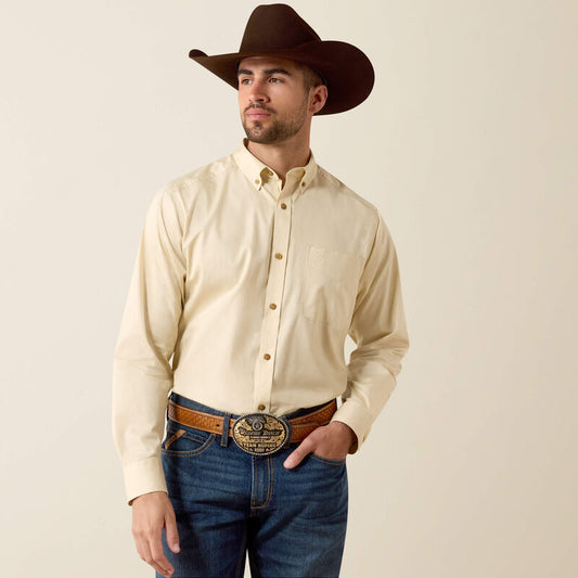 Ariat® Men's Standard Twill Classic Fit Shirt 10080937