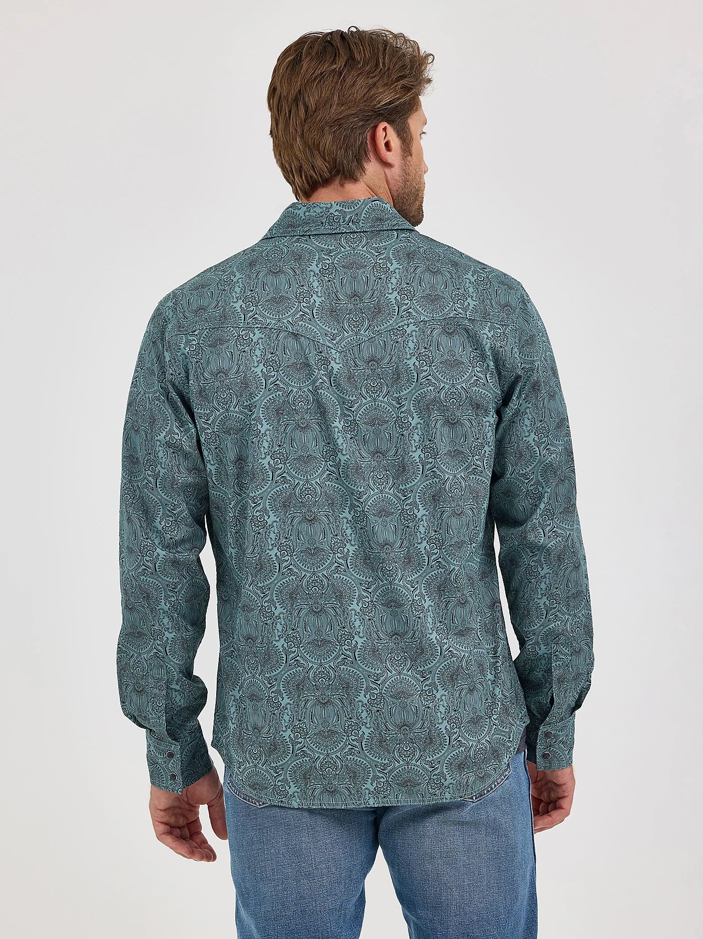 Wrangler® Retro® Men's Premium Long Sleeve Western Snap Printed Shirt 112368221