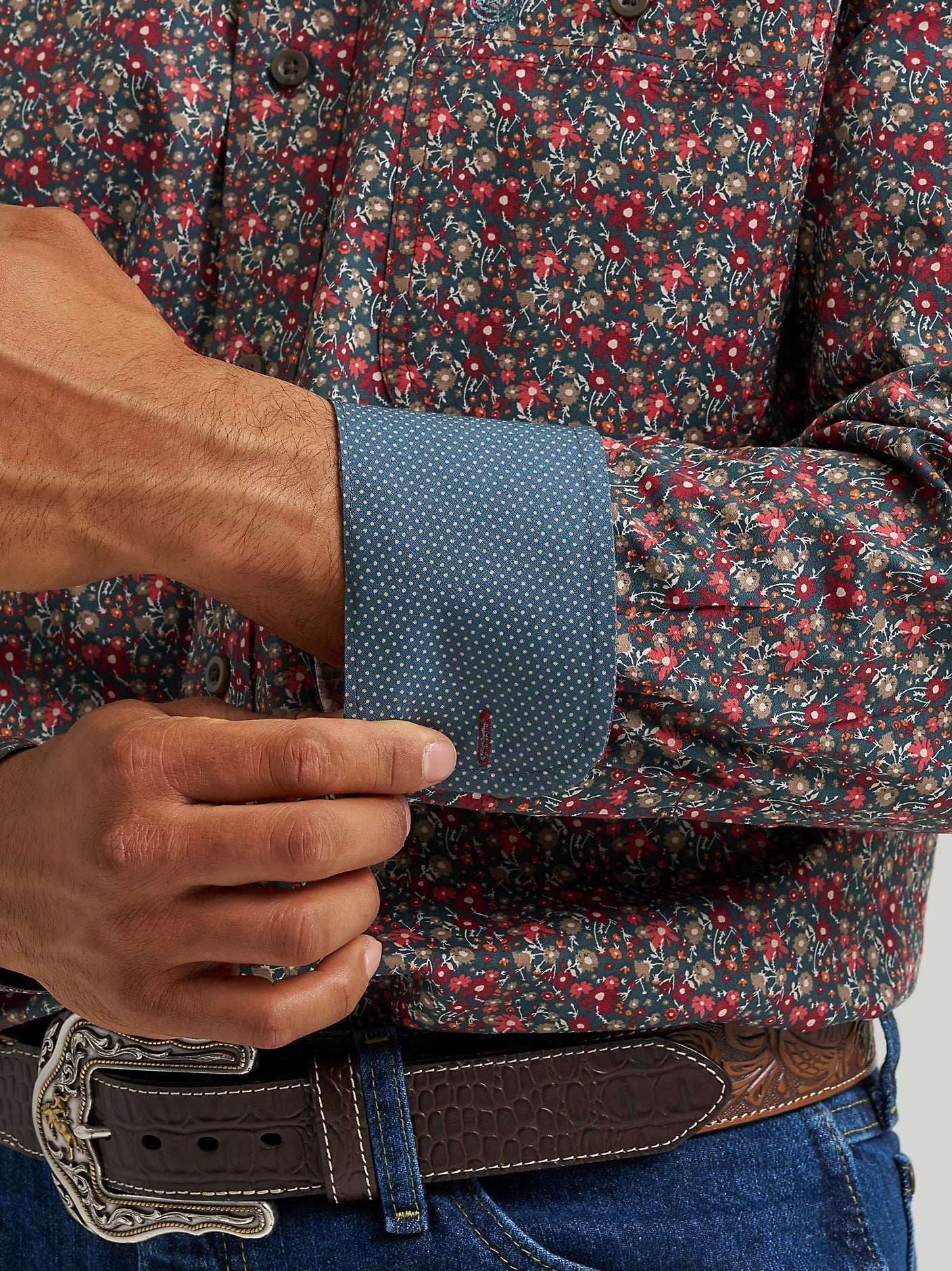 Wrangler® George Strait™ Men's Long Sleeve Button Down One Pocket Shirt 112368235