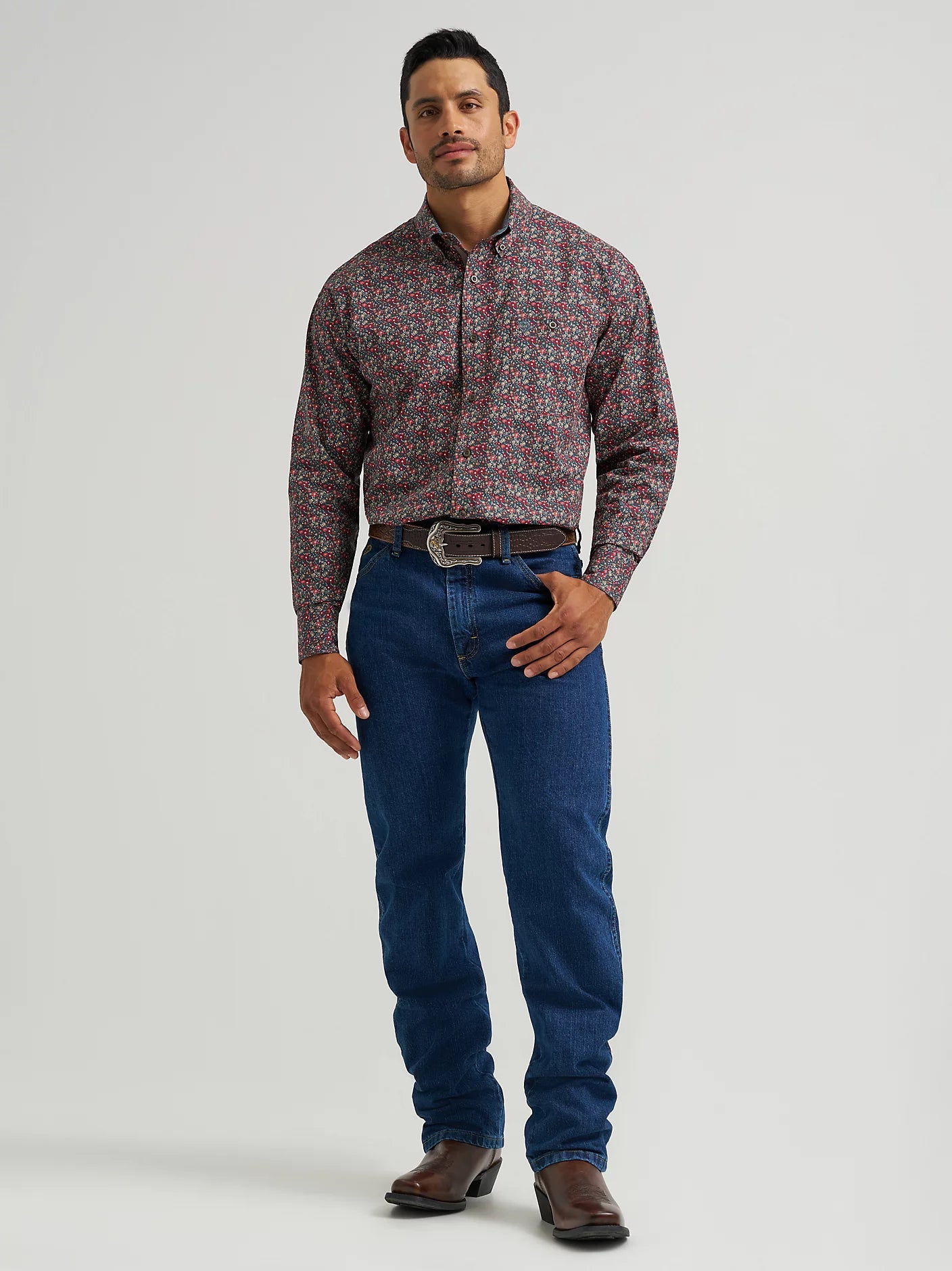 Wrangler® George Strait™ Men's Long Sleeve Button Down One Pocket Shirt 112368235