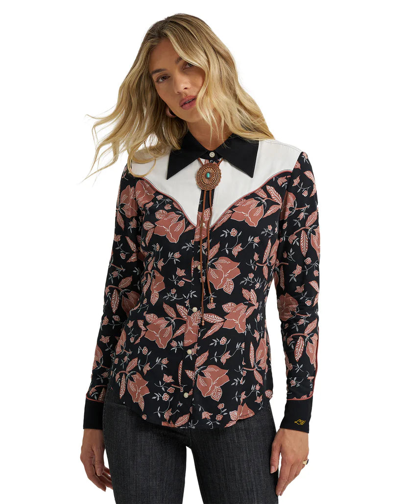 Wrangler® Women's X Lainey Wilson Long Sleeve Western Shirt 112368255