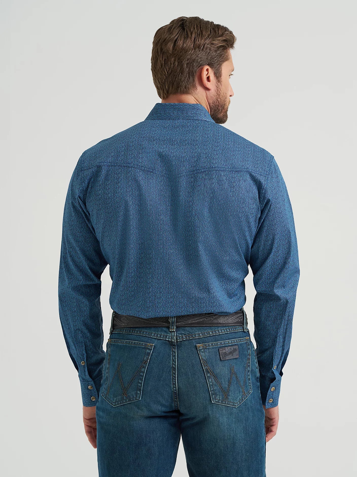 Wrangler® Men's 20X® Competition Advanced Comfort Long Sleeve Two Pocket Western Snap Shirt 112369482