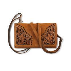 Ariat® Sierra Style Crossbody Clutch Tan A770019408