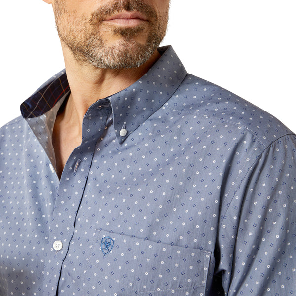 Ariat® Men's Wrinkle Free Blaine Fitted Grey Shirt 10065803