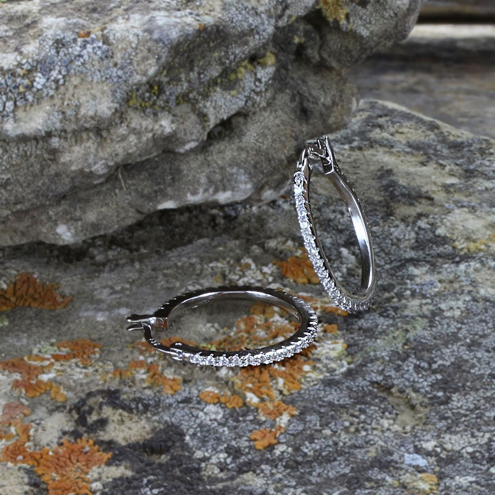 Montana Silversmiths® Classic Medium Hoop Earrings ER3875