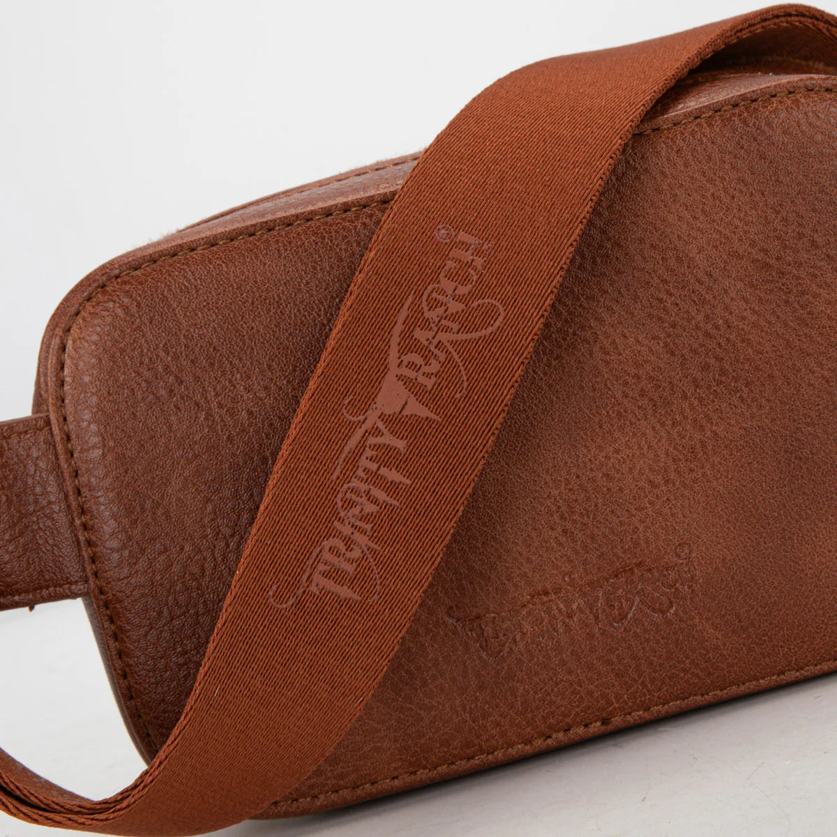 Trinity Ranch® Genuine Hair-On Cowhide Belt Bag Brown TR184-194BR