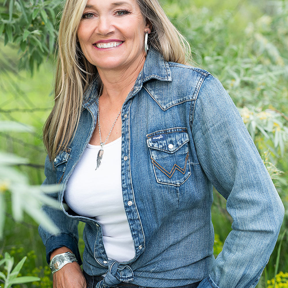 Montana Silversmiths® Rose Gold Heart Strings Feather Necklace NC4394RG