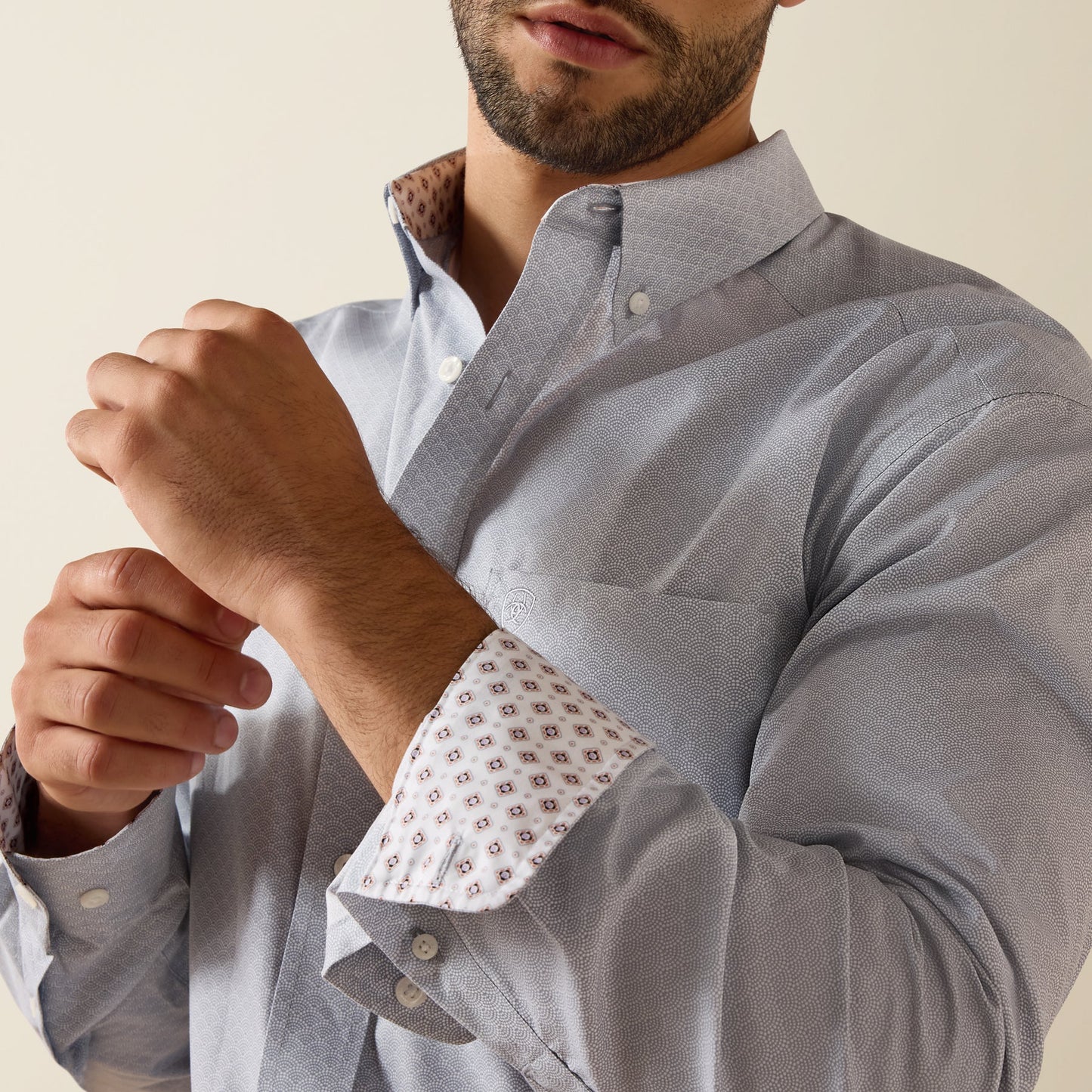 Ariat® Men's Wrinkle Free Leandro Classic Fit Shirt 10071749