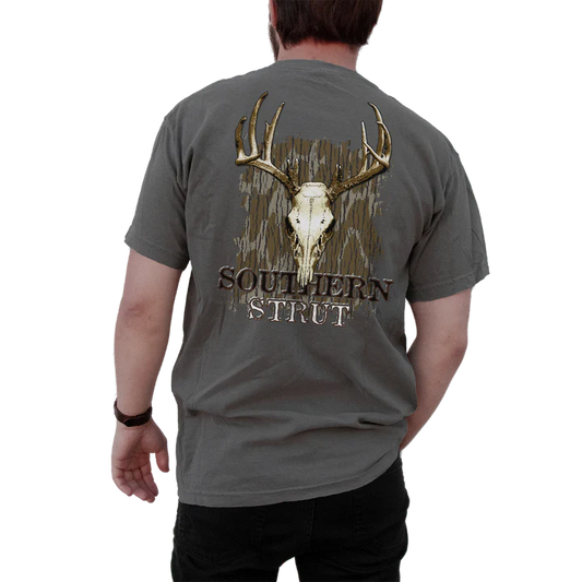 Southern Strut® Men's Camo Deer Skull – Bone Rack Tee ST#640