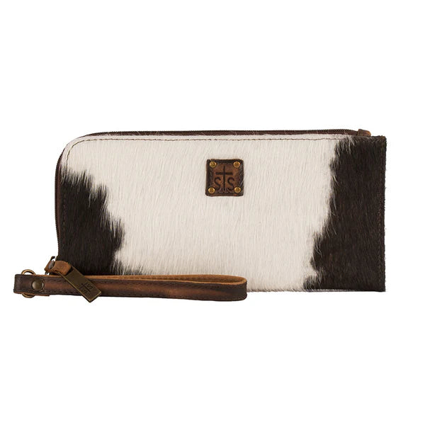 STS Ranchwear® Cowhide Clutch STS31184