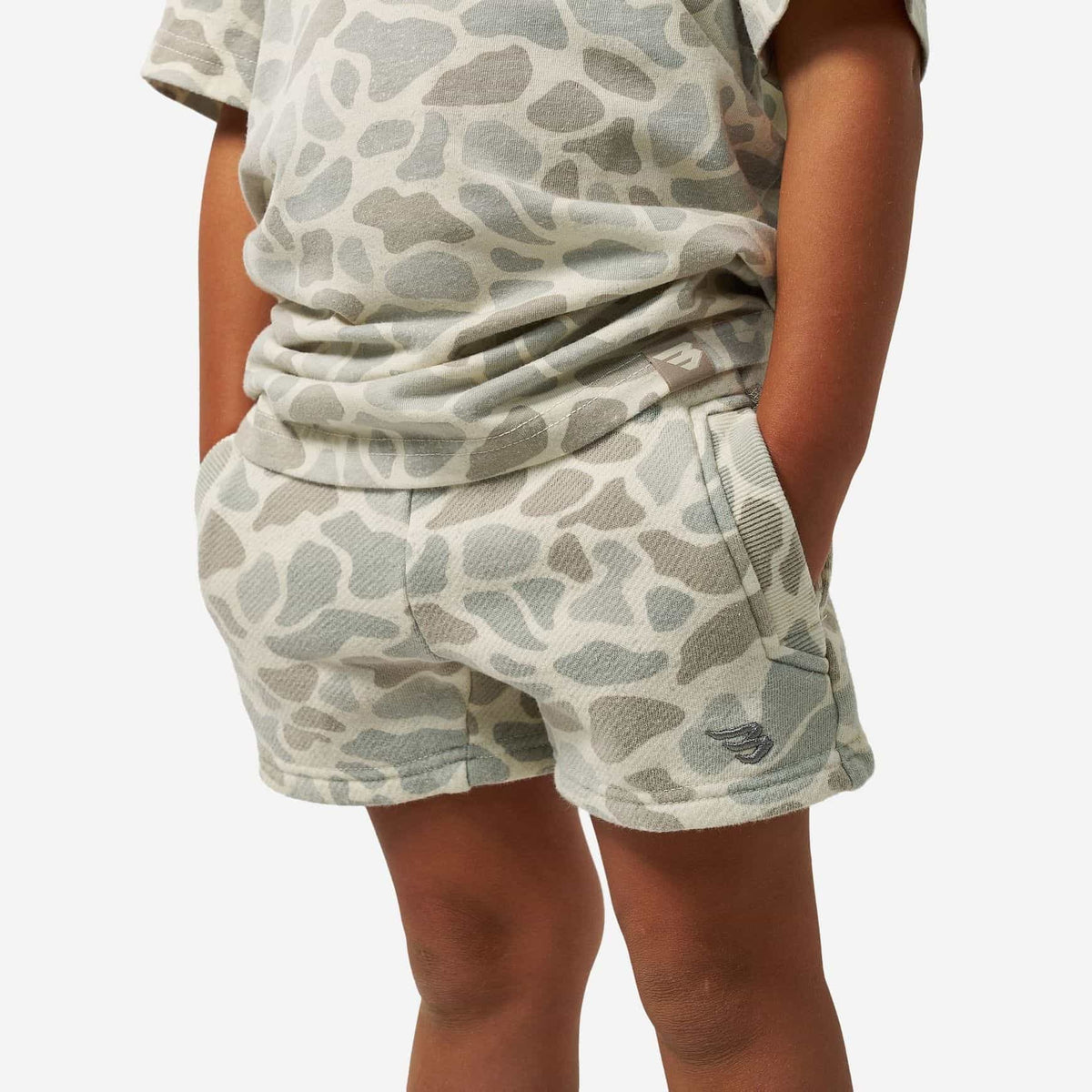 Burlebo® Kid's Vintage Washed Shorts - Classic Deer Camo Y-VWSTS-CDC