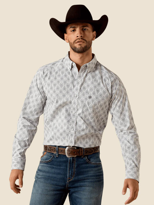 Ariat® Men's White Medallion Poe Fitted Shirt 10071598